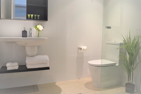 Executive Stay Little Collins Street - Accommodation NT 15