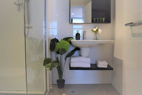 Executive Stay Little Collins Street - Accommodation NT 14