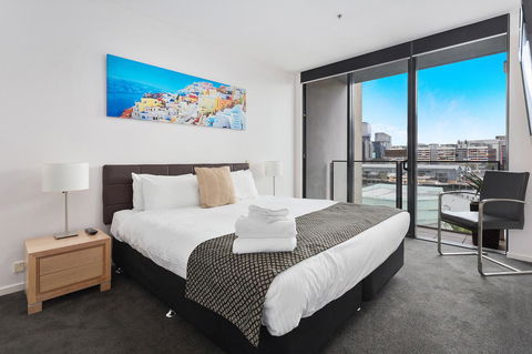 Docklands Private Collection - NEWQUAY - Accommodation NT 8