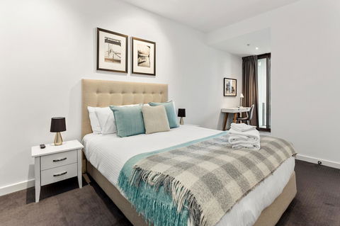 Docklands Private Collection - NEWQUAY - Accommodation NT 11