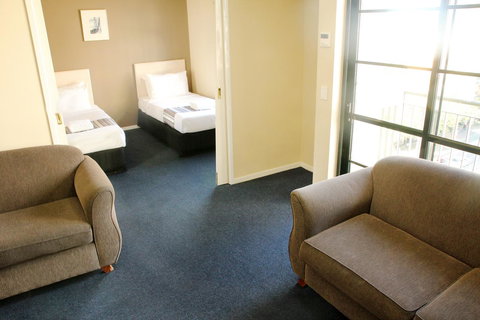 HarbourView Apartment Hotel (now Arrow On Spencer) - Accommodation NT 21