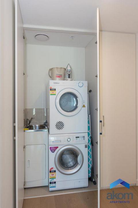 AKOM Melbourne - Accommodation NT 17