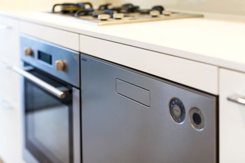 AKOM Melbourne - Accommodation NT 41