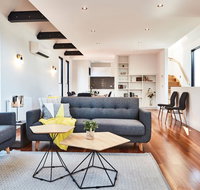 Richmond  3 Level Architecturally Designed Richmond House - Accommodation NT