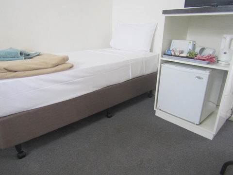 Twin City Motor Inn - Accommodation NT 26