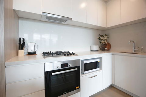 Box Hill 2 Bedroom Apt (La Maison) 02 - Accommodation NT 6