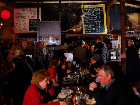 The Harrietville Snowline Hotel - NT Tourism 5