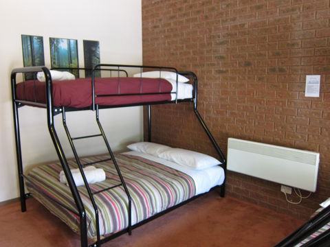 The Harrietville Snowline Hotel - NT Tourism 20