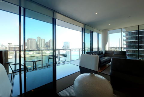 ACD Apartments - NT Tourism 9