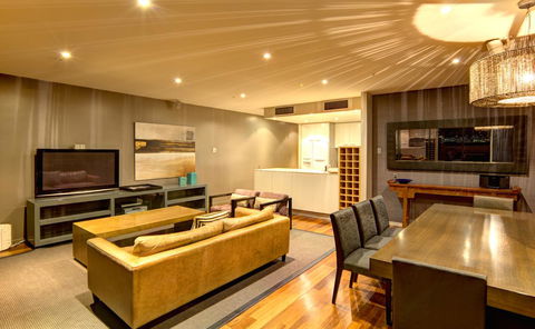 ACD Apartments - NT Tourism 0