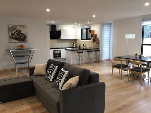 Apartments In Phillip Island Towers - Block C - NT Tourism 43