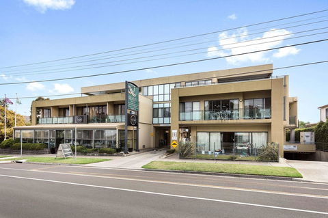 Quality Hotel Bayside Geelong - Accommodation NT 22