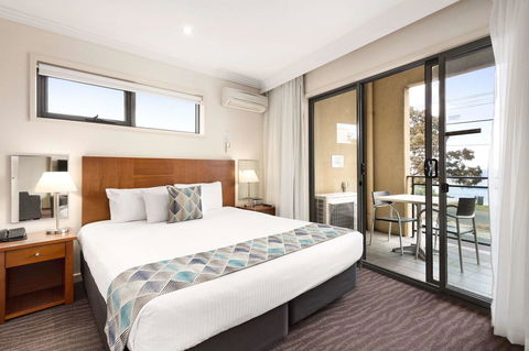 Quality Hotel Bayside Geelong - Accommodation NT 3