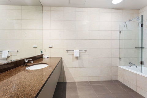 Quality Hotel Bayside Geelong - Accommodation NT 15