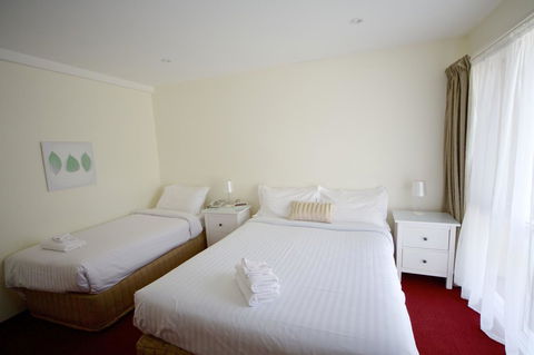 Sanctuary House Resort Motel - Accommodation NT 22