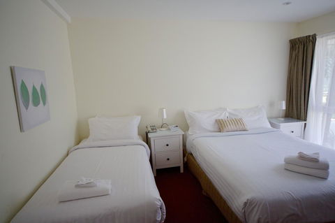 Sanctuary House Resort Motel - Accommodation NT 18
