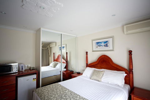 Sanctuary House Resort Motel - Accommodation NT 6