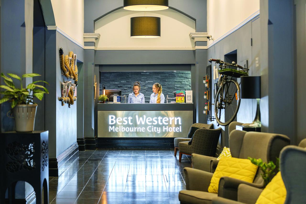 Melbourne VIC Accommodation NT