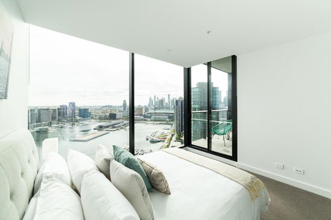Melbourne Private Apartments - Collins Wharf Waterfront, Docklands - NT Tourism 0