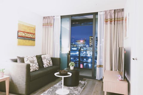 Riverside Docklands S Collection - Accommodation NT 5