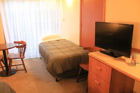 St Georges Motor Inn - Accommodation NT 29