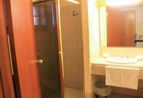 St Georges Motor Inn - Accommodation NT 9