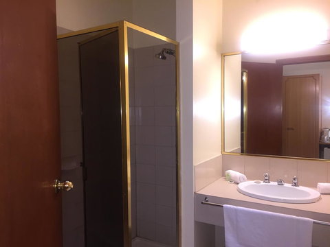 St Georges Motor Inn - Accommodation NT 17