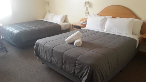 St Georges Motor Inn - Accommodation NT 15