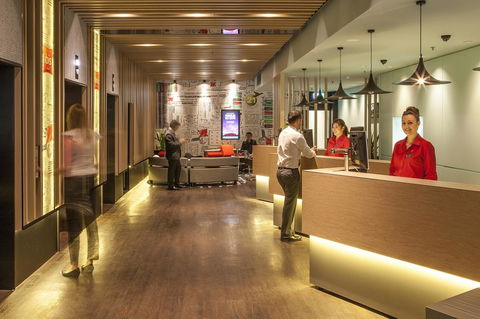 Ibis Melbourne Hotel And Apartments - Accommodation NT 21