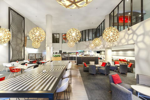 Ibis Melbourne Hotel And Apartments - Accommodation NT 25