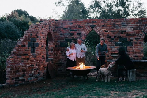 Acre Of Roses - Accommodation NT 8