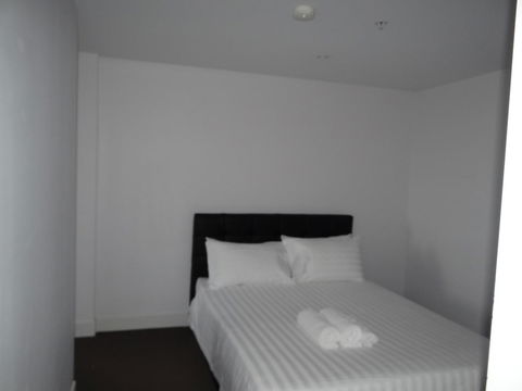 Amazing Accommodations : South Yarra - Accommodation NT 7