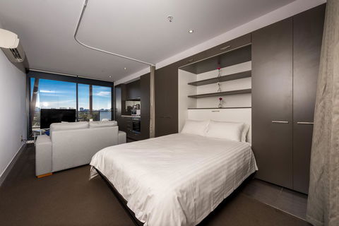 Amazing Accommodations : South Yarra - Accommodation NT 19
