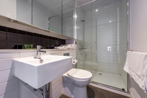 Amazing Accommodations : South Yarra - Accommodation NT 21