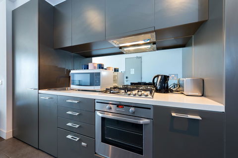 Amazing Accommodations : South Yarra - Accommodation NT 35