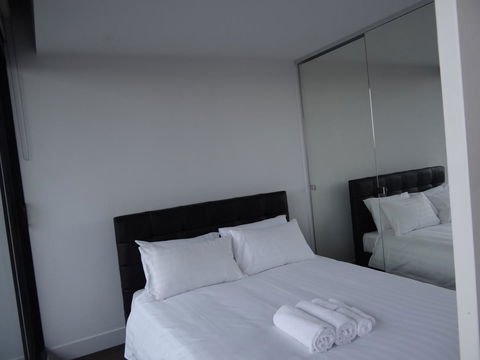 Amazing Accommodations : South Yarra - Accommodation NT 10