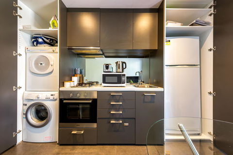 Amazing Accommodations : South Yarra - Accommodation NT 13