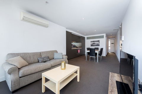 Amazing Accommodations : South Yarra - Accommodation NT 44