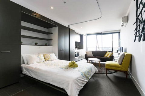 Amazing Accommodations : South Yarra - Accommodation NT 1