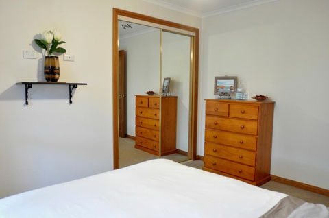 Crimea Retreat - Accommodation NT 23