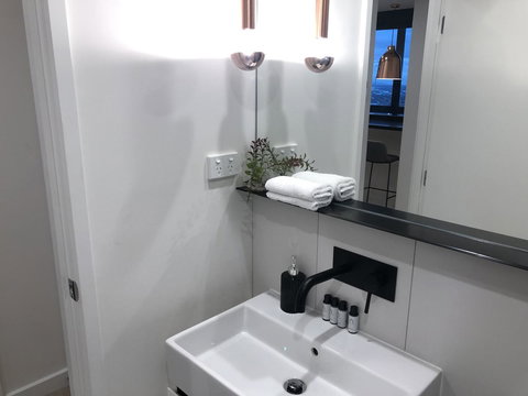 Crown Boutique S Collection - Accommodation NT 14