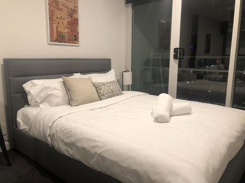 Crown Boutique S Collection - Accommodation NT 32