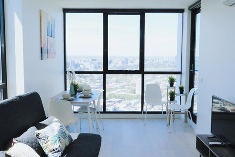 Crown Boutique S Collection - Accommodation NT 23