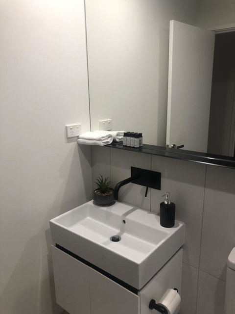 Crown Boutique S Collection - Accommodation NT 33