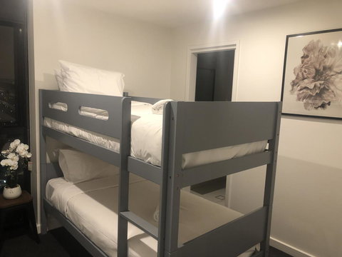 Crown Boutique S Collection - Accommodation NT 28