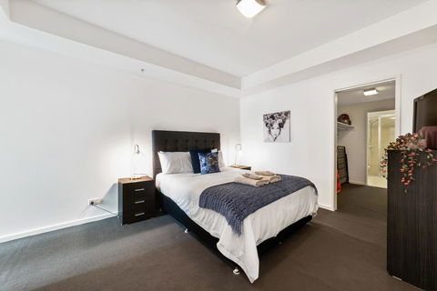 Signature Waterfront Apartments - Accommodation NT 31
