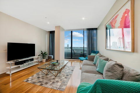 Signature Waterfront Apartments - Accommodation NT 16