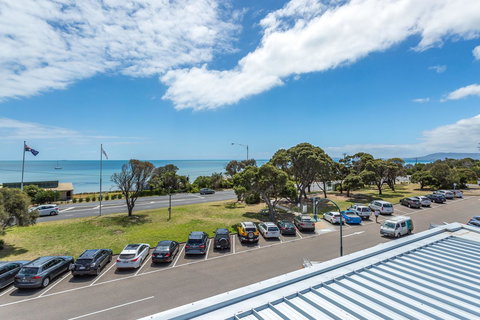 Blairgowrie Apartment 1 - On The Beach - Accommodation NT 18