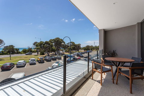 Blairgowrie Apartment 1 - On The Beach - Accommodation NT 9