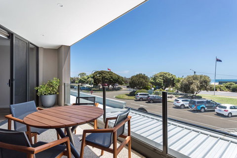 Blairgowrie Apartment 1 - On The Beach - Accommodation NT 10